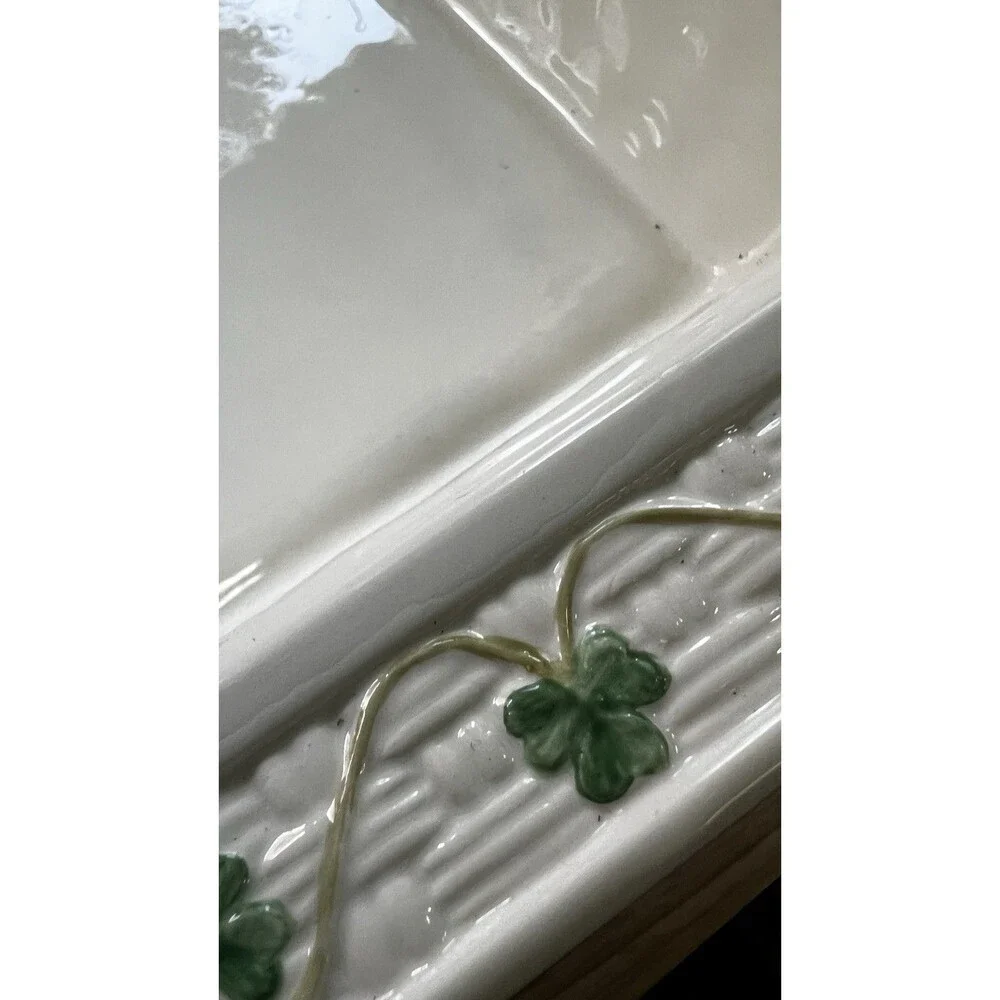 Belleek Everyday Shamrock 2 Qt Covered Casserole Handmade Ireland irish table